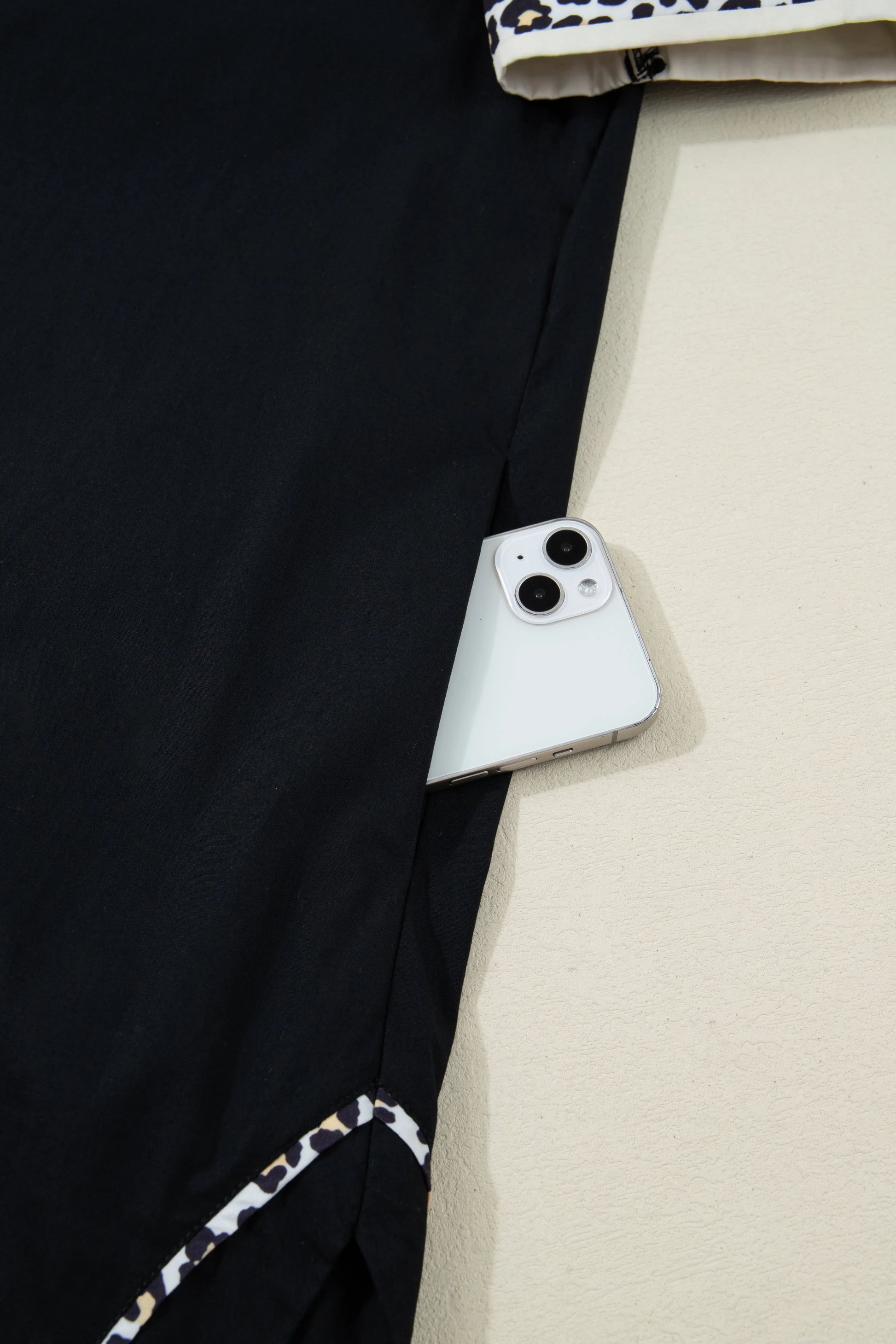 Black Leopard Trim Notched Neck Short Puff Sleeve Shift Mini Dress - MarkoFit