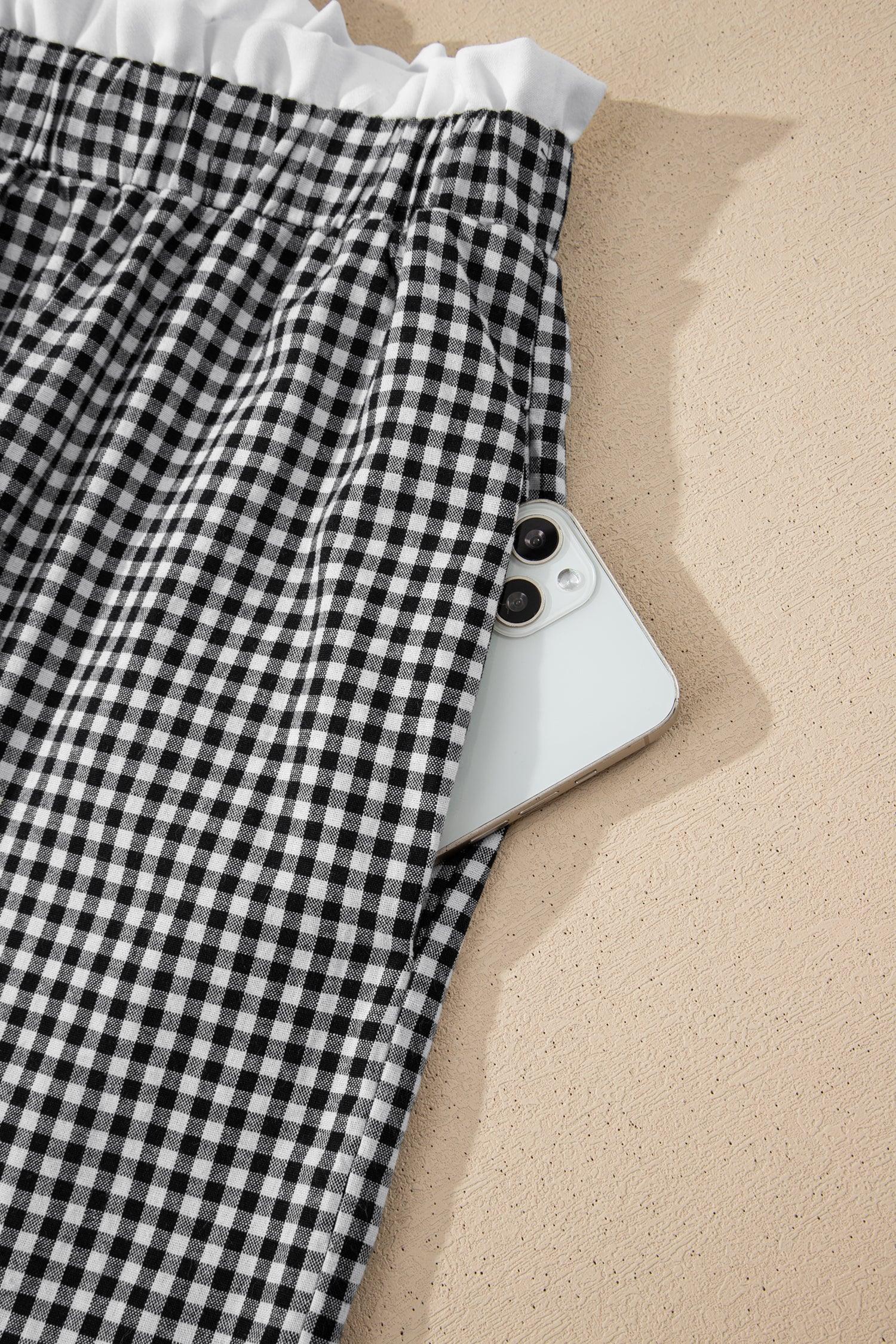 Black Contrast Trim Plaid Print Plus Size Shorts - MarkoFit