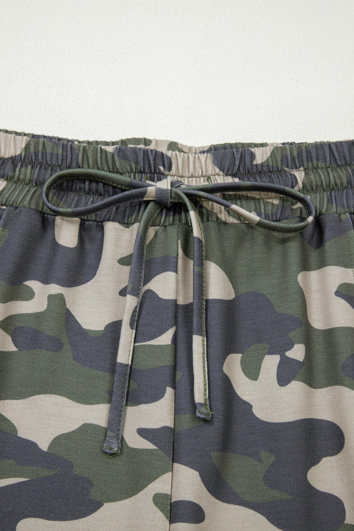 Green Tie Elastic Waist Pocketed Plus Size Camo Shorts - MarkoFit