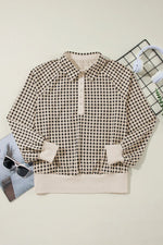 Black Plus Size Two Tone Contrast Collared Pullover Sweatshirt - MarkoFit