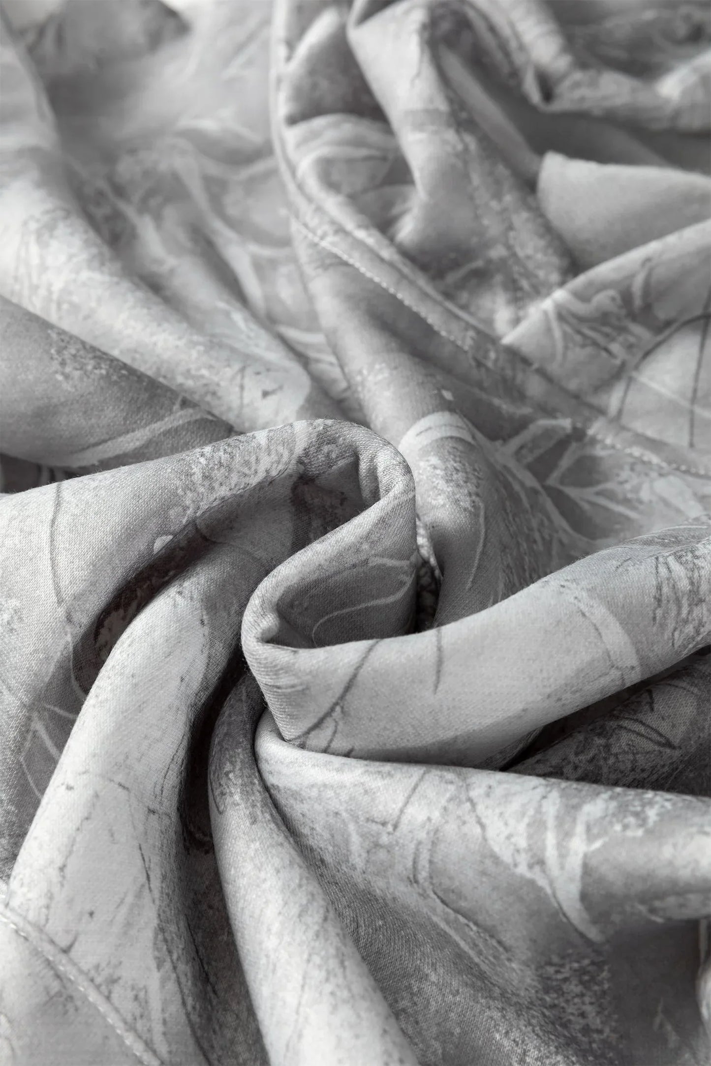 Gray Plus Size Camouflage Woodland Print Oversized Sporty Hoodie - MarkoFit