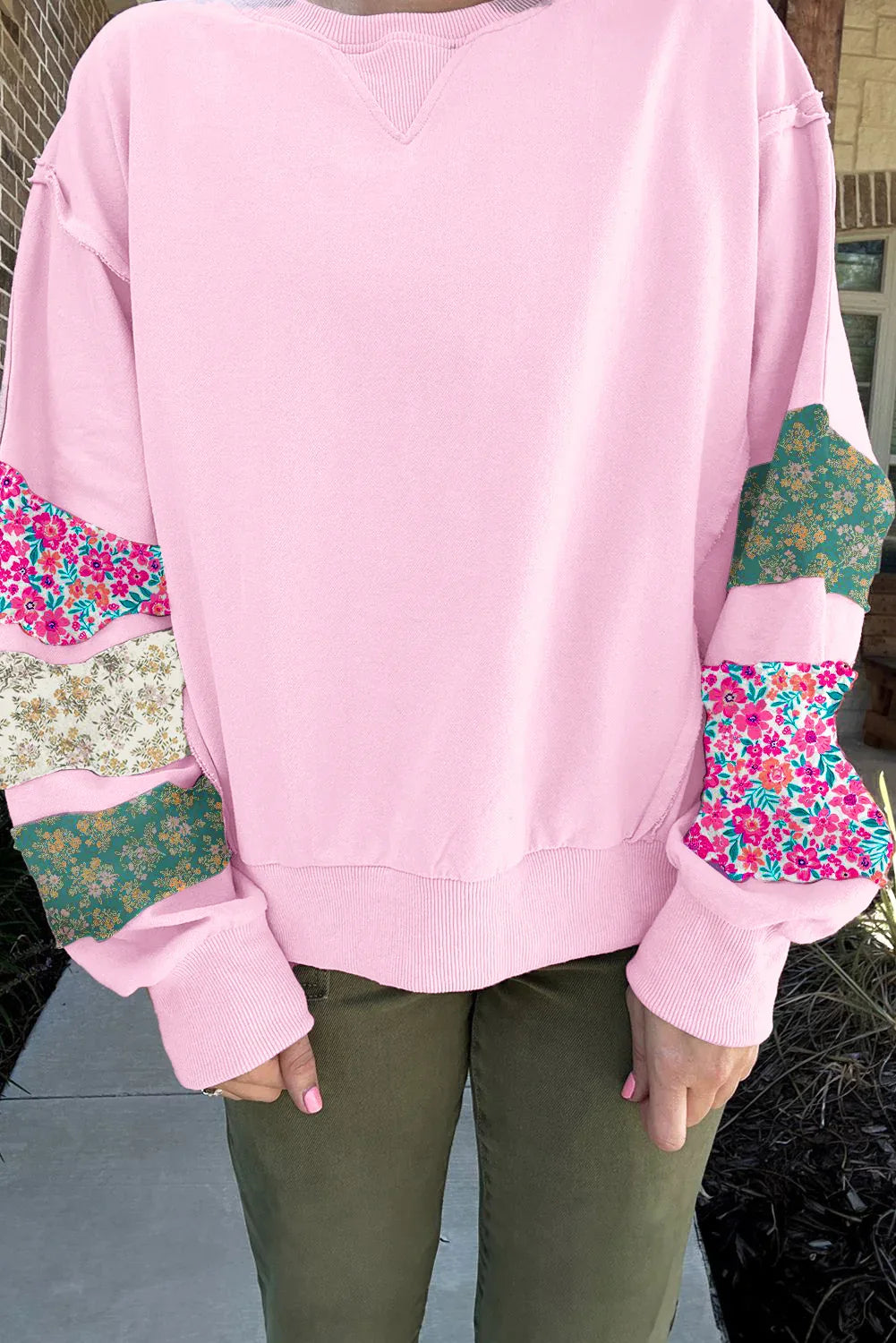 Pink Plus Size Mix Floral Patched Sleeve Ribbed Trim Baggy Sweatshirt - MarkoFit