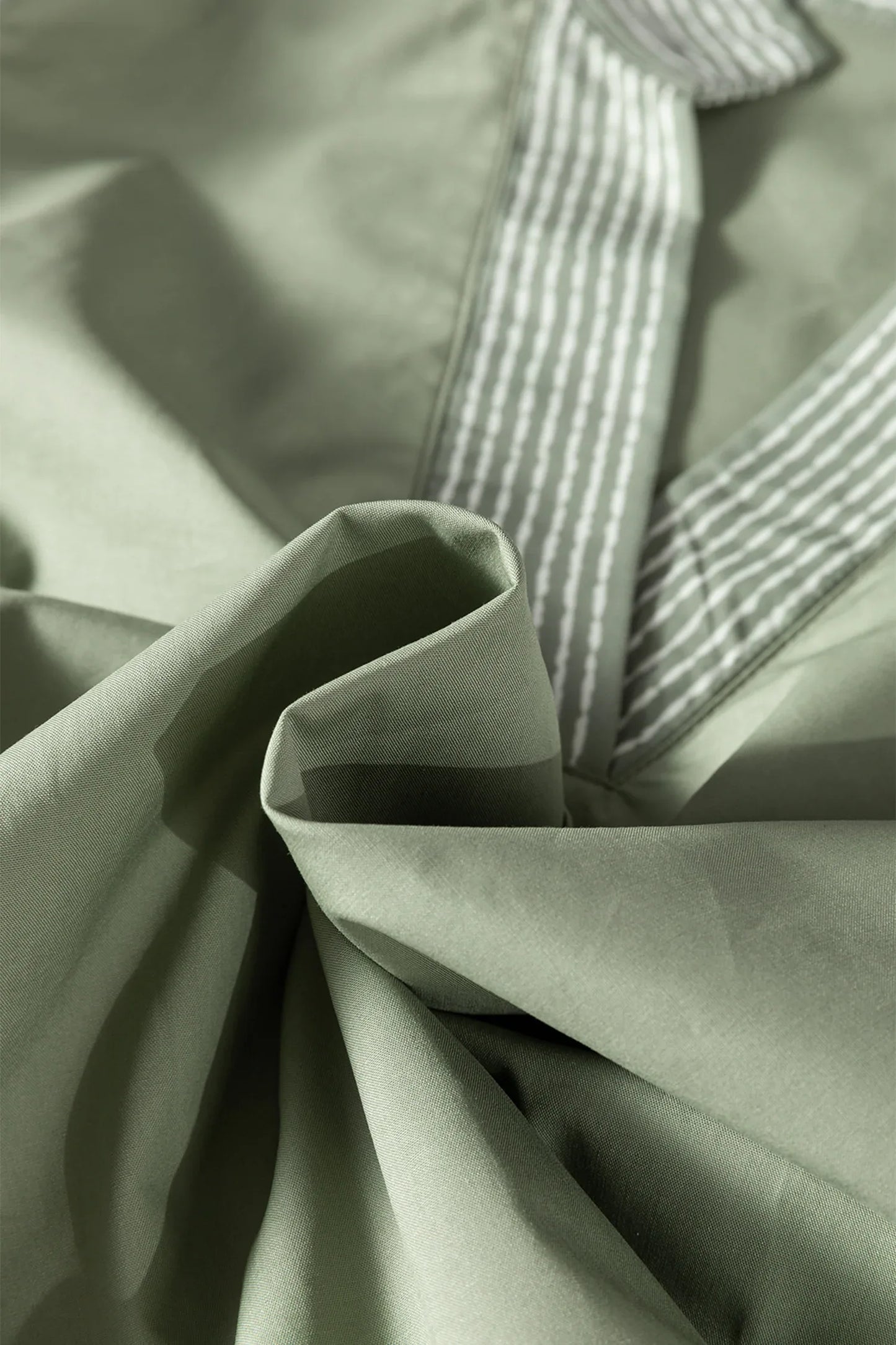 Grass Green Floral Puff Sleeve Contrast V Neck Patchwork Blouse - MarkoFit