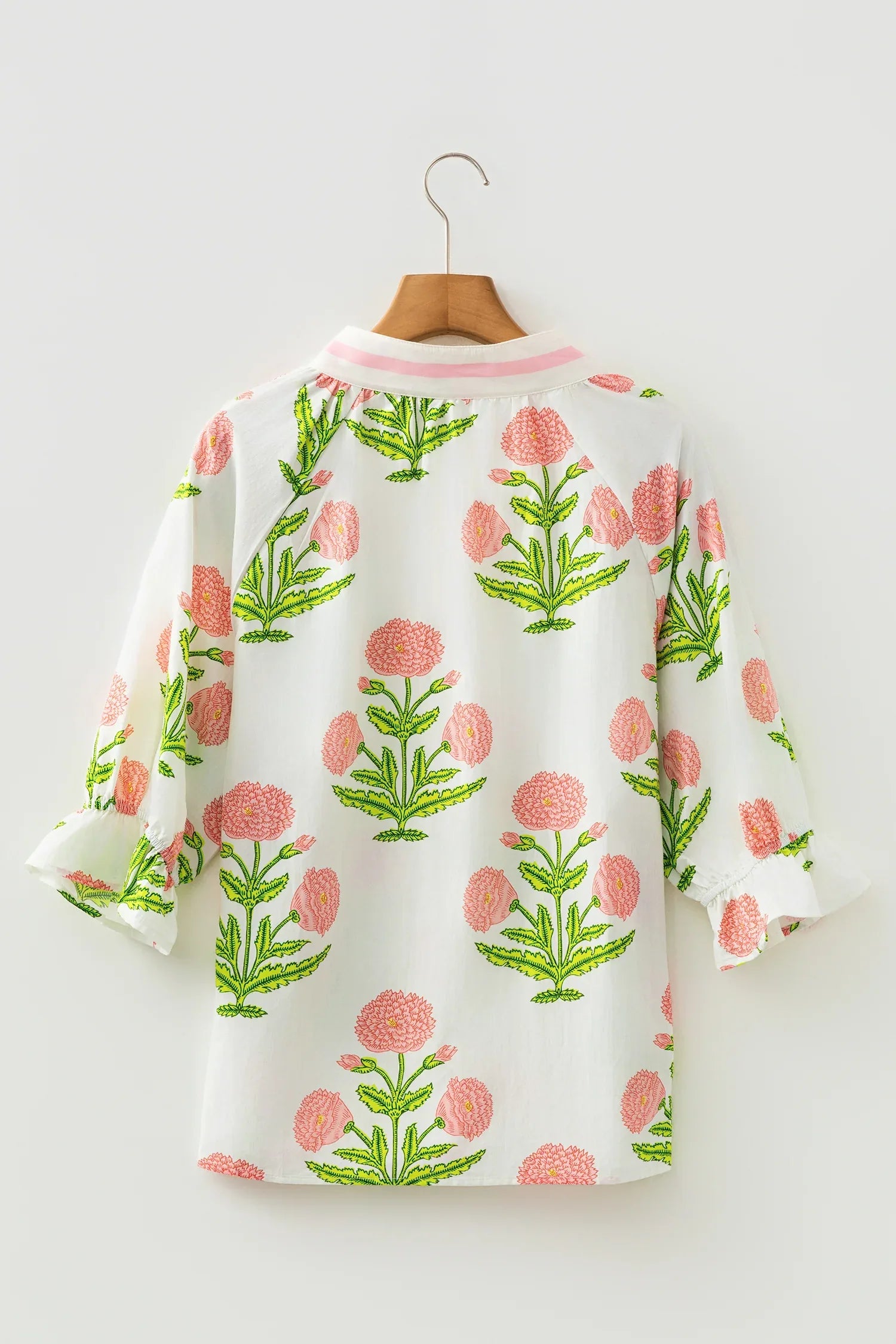 Casual Wild Flower Print V Neck 3/4 Sleeve Blouse - MarkoFit