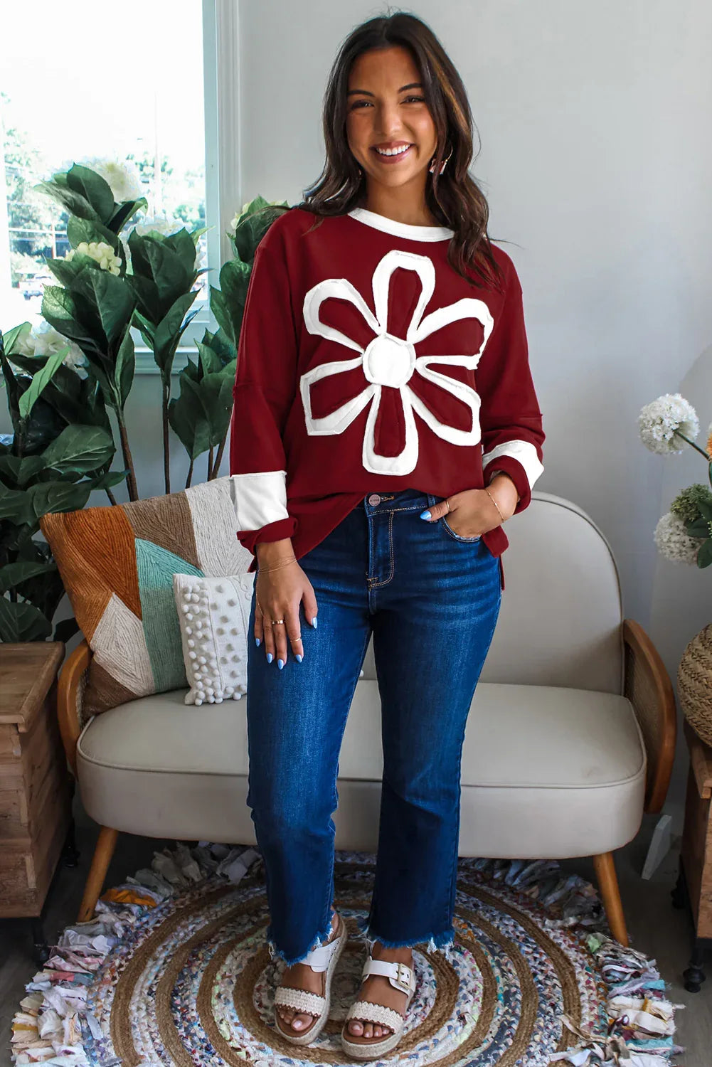 Red Dahlia Cheerful Daisy Flower Patched Round Neck Long Sleeve Top - MarkoFit