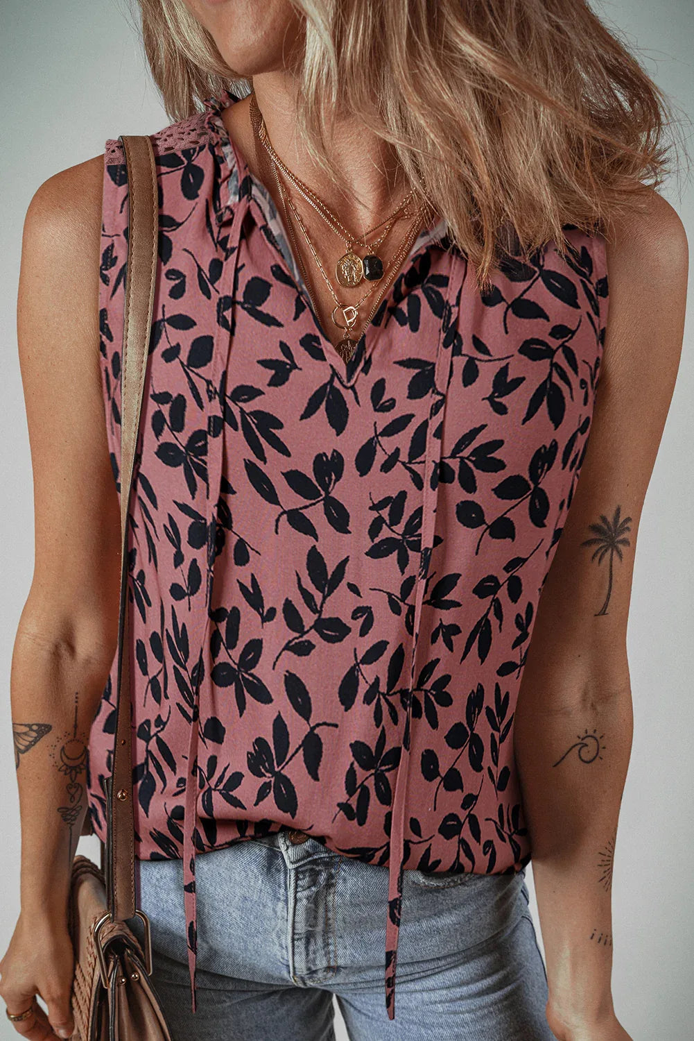 Brown Leaf Print Lace-up V Neck Crinckled Tank Top - MarkoFit