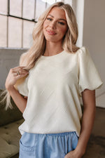 Oatmeal Textured Puff Sleeve T-shirt - MarkoFit